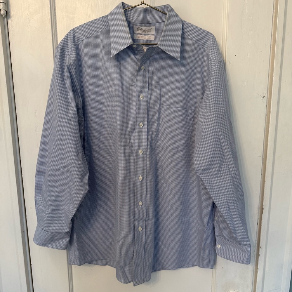 Men’s Roundtree & Yorke dress shirt